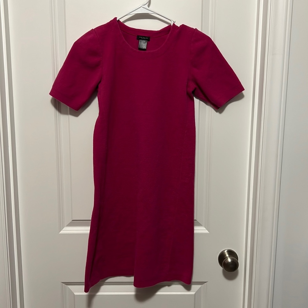 Ann Taylor XS pink knit dress, like new
